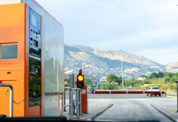 Grenzübertritt mit dem Mietwagen: Was ist erlaubt, was nicht?