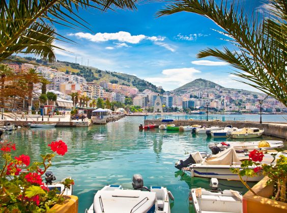 Albanien Urlaub – Das Trendreiseziel für Strand, Berge & Abenteuer